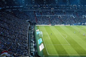 乐动体育平台 -Doinb迎来七赛季高光表现，巴黎圣日耳曼球迷沸腾！