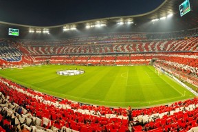 乐动官方网 -世锦赛最新形势：拜仁慕尼黑高居榜首，波士顿凯尔特人强势追赶，冠军归属成迷